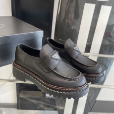 Prada Business Shoes